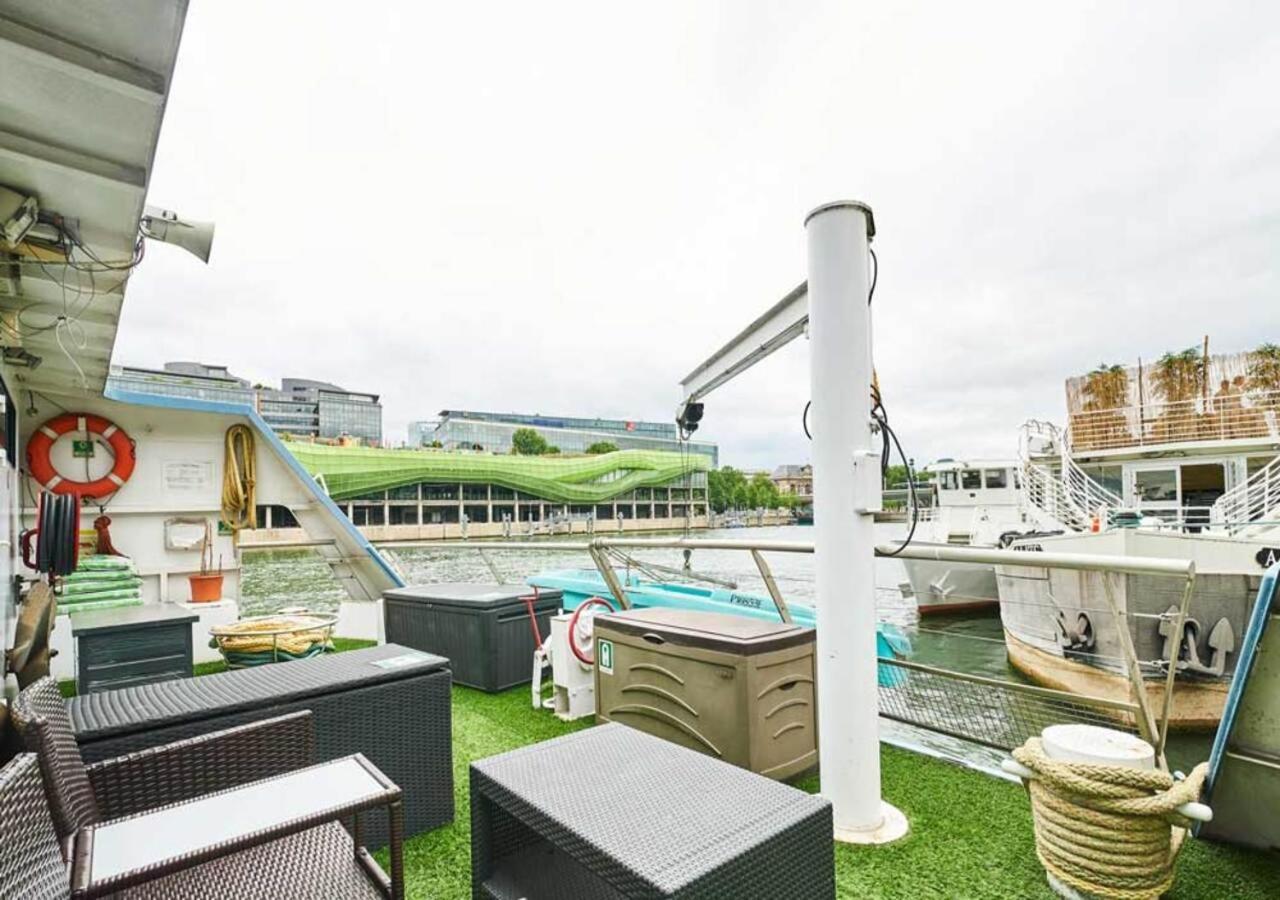 Vip Paris Yacht Hotel & Spa Exterior photo